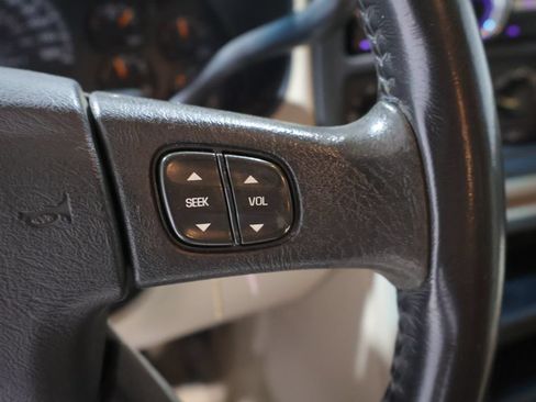 Used 2006 Chevrolet Suburban Z71 w/ Z71 Preferred Equipment Group AWD/4WD image 28