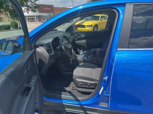 Used 2024 Chevrolet Equinox LT FWD image 6