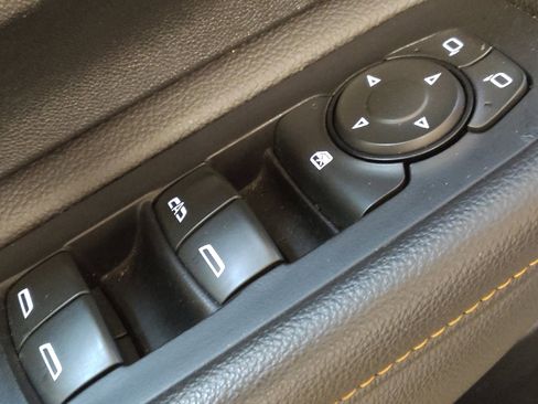 Used 2020 GMC Terrain SLT w/ Preferred Package image 27