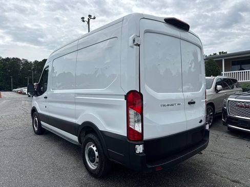 Used 2023 Ford Transit 150 Medium Roof RWD image 4
