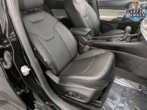 Used 2024 Jeep Compass Limited w/ Elite Group image 30