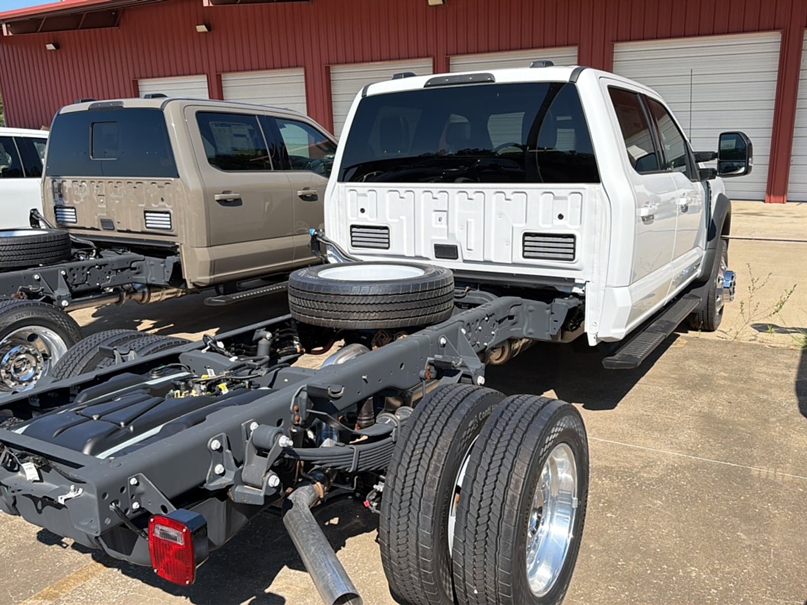 New 2026 Ford F450 Lariat AWD/4WD image 15