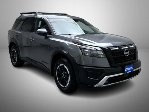 Used 2023 Nissan Pathfinder Rock Creek AWD/4WD image 3