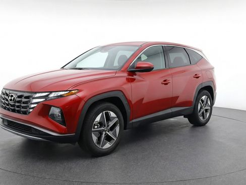 Used 2025 Hyundai Tucson SEL image 3