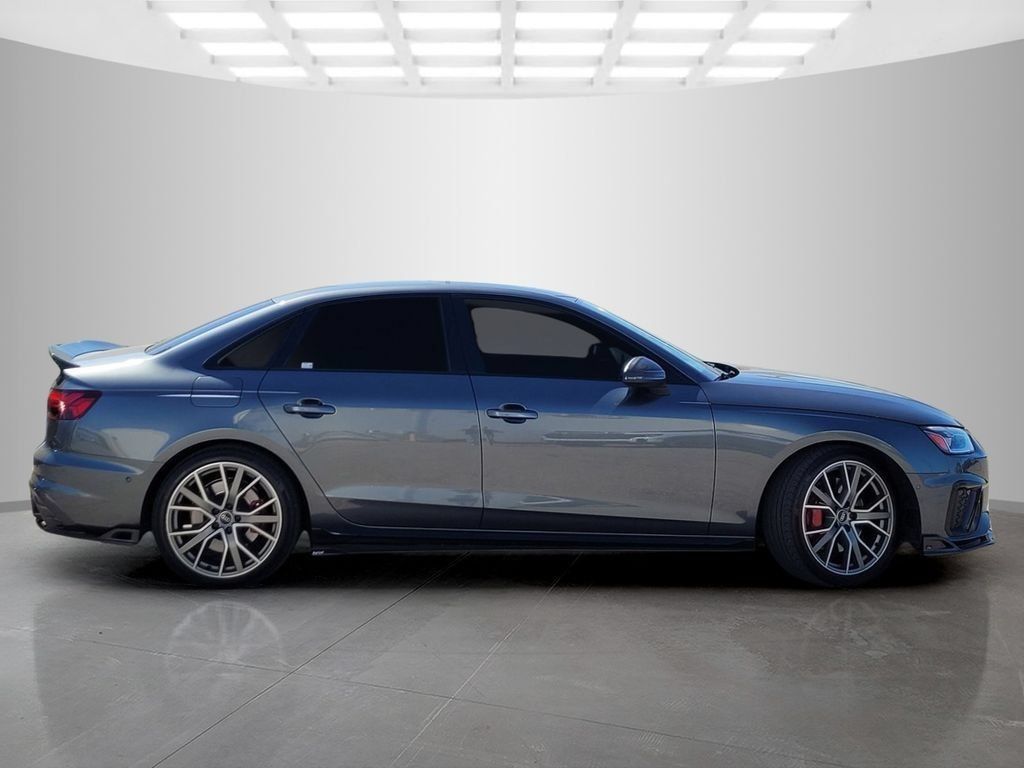 Used 2023 Audi S4 Prestige AWD/4WD image 2