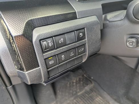 Used 2026 Toyota 4Runner Limited AWD/4WD image 15