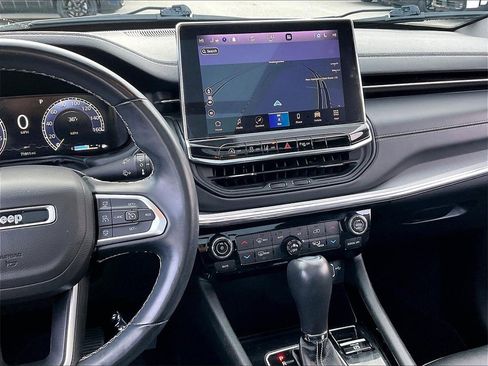 Used 2022 Jeep Compass High Altitude image 17