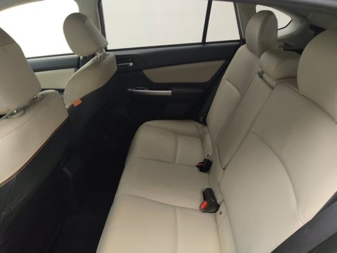 Used 2017 Subaru Crosstrek 2.0i Limited w/ Popular Package #2 image 18