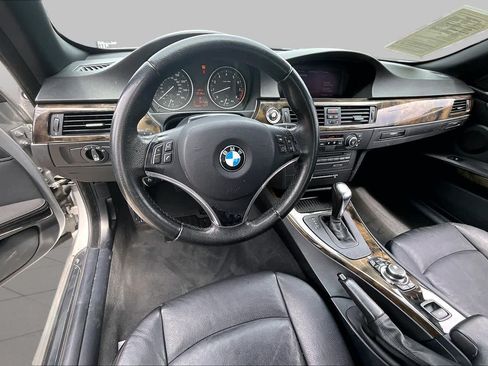 Used 2009 BMW 328i Convertible RWD image 5