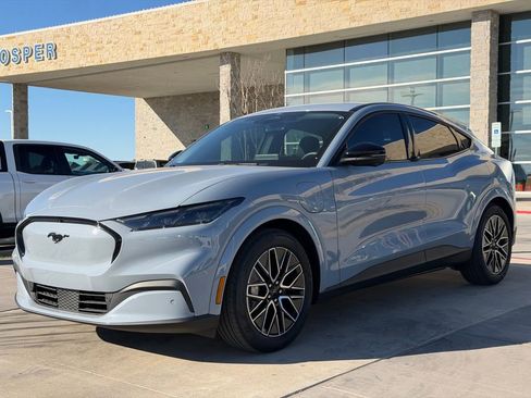 New 2025 Ford Mustang Mach-E Premium image 10