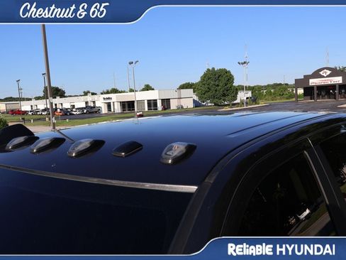 Used 2023 RAM 2500 Laramie AWD/4WD image 14