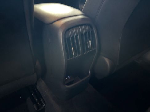 Used 2025 Hyundai Kona SEL image 24