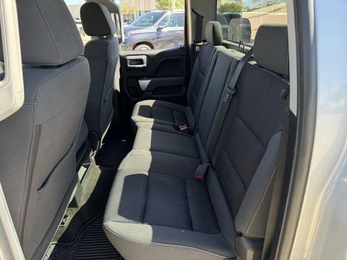 Used 2018 Chevrolet Silverado 1500 LT RWD image 26