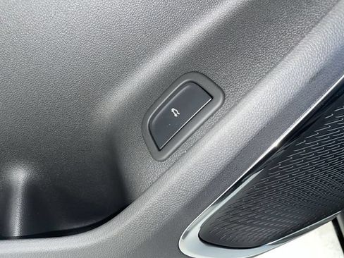 New 2026 Chevrolet Traverse RS AWD/4WD image 30