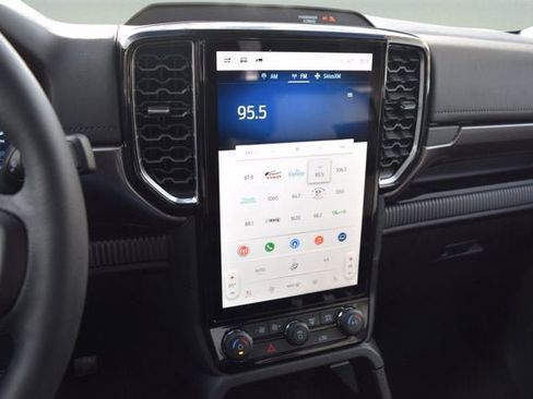 New 2025 Ford Ranger Lariat w/ Black Appearance Package image 9