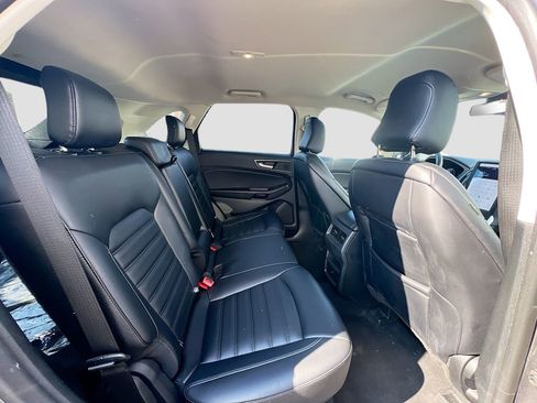 Used 2024 Ford Edge SEL AWD/4WD image 32