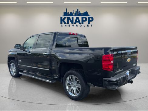 Used 2015 Chevrolet Silverado 1500 High Country w/ High Country Premium Package AWD/4WD image 3