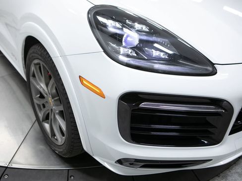 Certified 2023 Porsche Cayenne GTS w/ Premium Package Plus AWD/4WD image 12