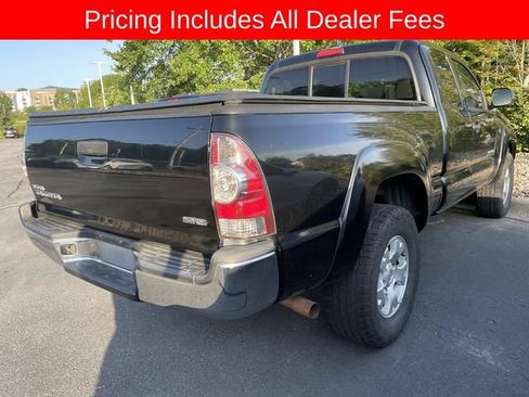Used 2014 Toyota Tacoma PreRunner w/ SR5 Package RWD image 11