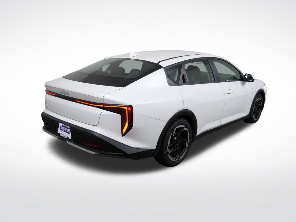 Used 2025 Kia K4 EX FWD image 3