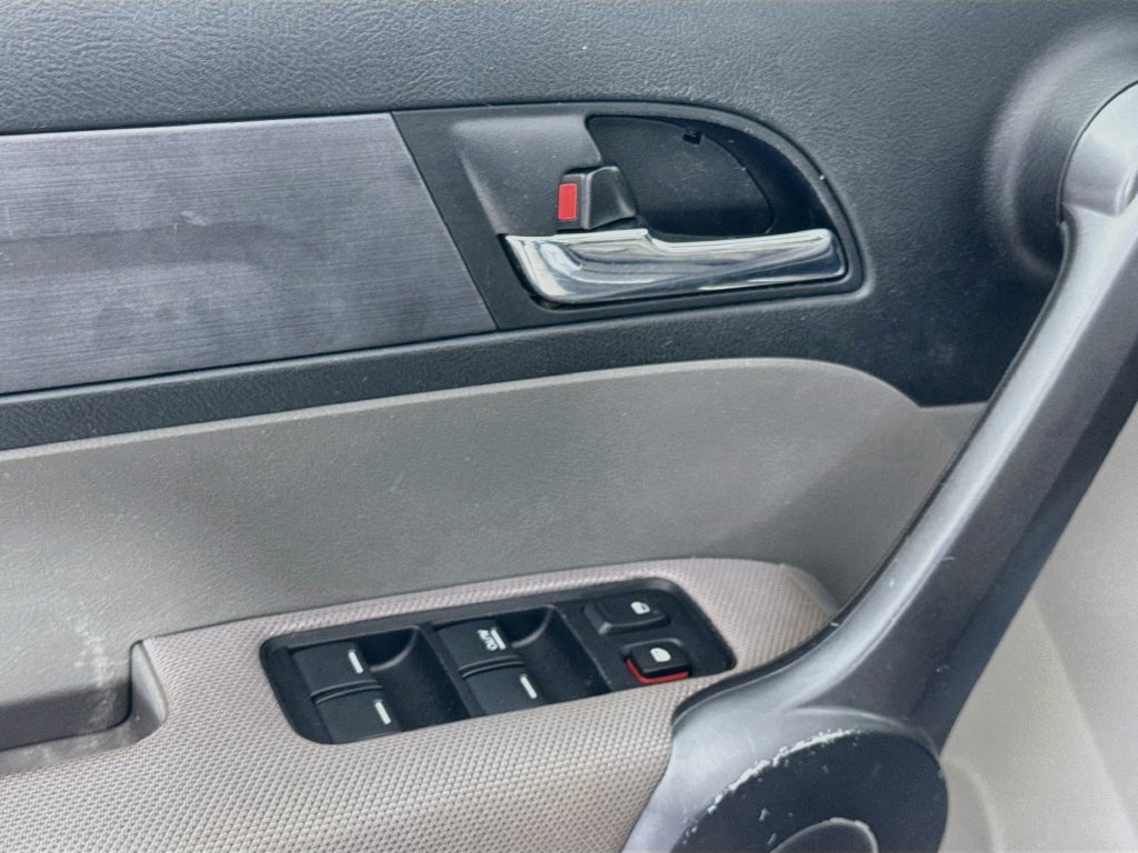 Used 2008 Honda CR-V LX image 19