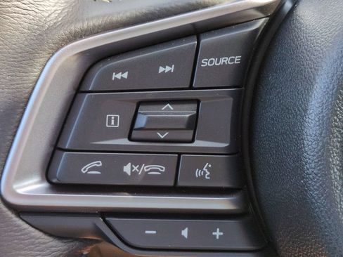 Used 2025 Subaru Outback Premium AWD/4WD image 19