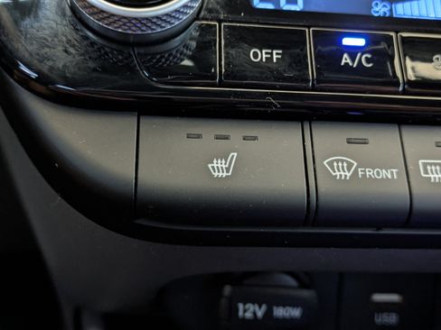 Certified 2023 Hyundai Elantra SEL w/ Convenience Package FWD image 19