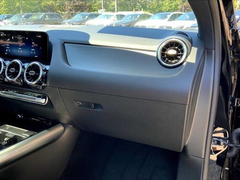 Certified 2026 Mercedes-Benz GLA 250 4MATIC image 10