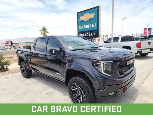 Certified 2022 GMC Sierra 1500 AT4 w/ AT4 Premium Package AWD/4WD image 1