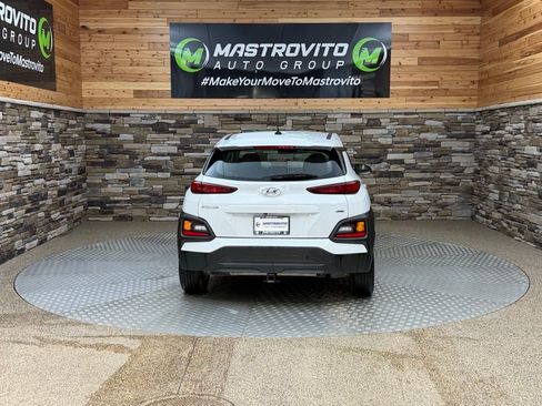 Used 2020 Hyundai Kona SE w/ Cargo Package image 8