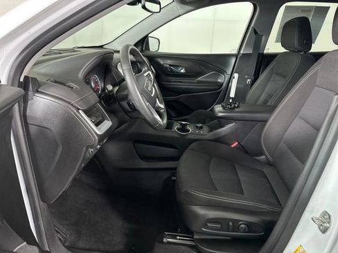 Used 2023 GMC Terrain SLE w/ Driver Convenience Package image 11