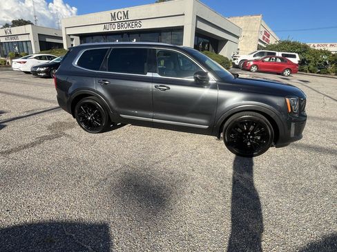 Used 2021 Kia Telluride SX FWD image 27