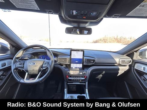 Used 2020 Ford Explorer ST w/ ST Street Pack image 28