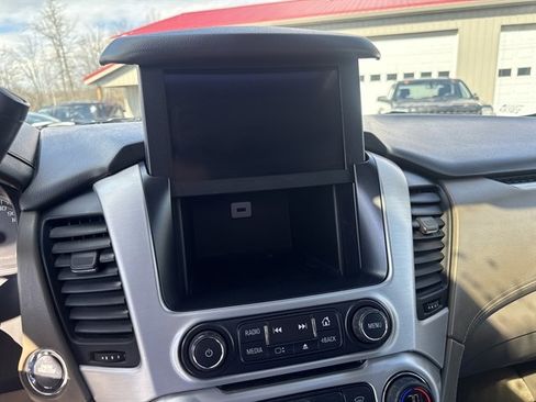 Used 2020 GMC Yukon SLT w/ Open Road Package image 23