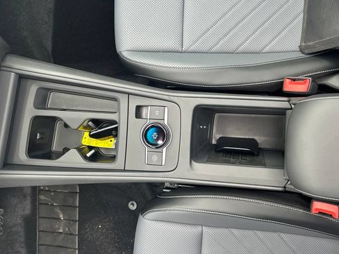 New 2026 Volkswagen Tiguan SE AWD/4WD image 24