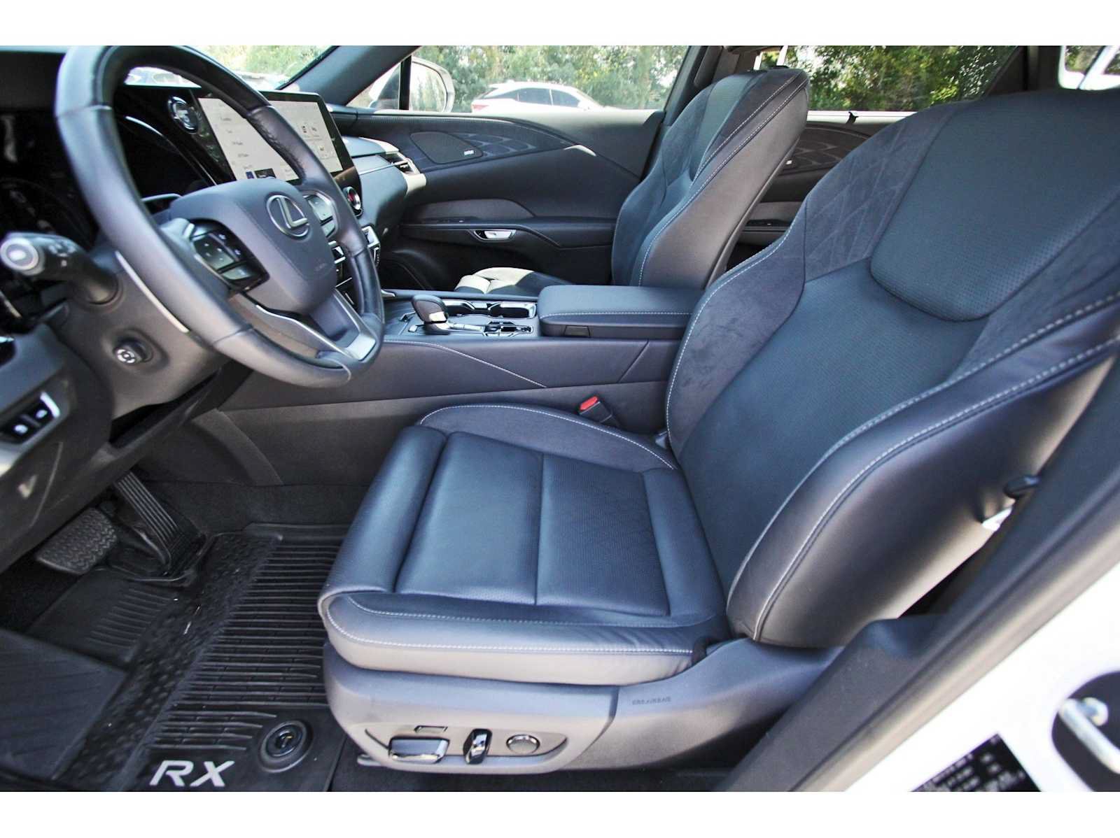 Used 2024 Lexus RX 350 w/ Convenience Package AWD/4WD image 11