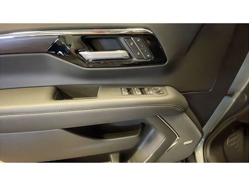 New 2026 Chevrolet Suburban Premier w/ Sun And Tow Package image 21