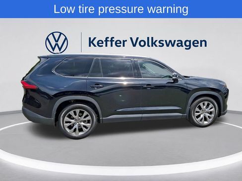 Used 2024 Toyota Grand Highlander FWD image 7