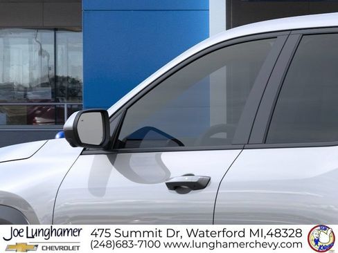 New 2026 Chevrolet Equinox LT w/ Safety and Technology Package AWD/4WD image 12