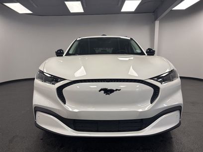 New 2025 Ford Mustang Mach-E Select w/ Comfort Package Lite