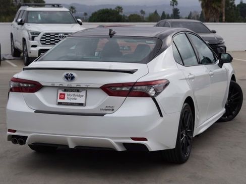 Used 2022 Toyota Camry XSE image 7