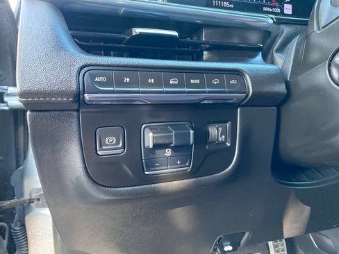Used 2022 Cadillac Escalade Sport w/ Touring Package AWD/4WD image 18