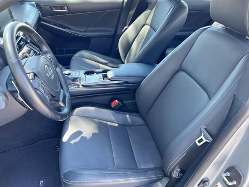 Used 2024 Lexus IS 300 w/ Comfort Package image 5