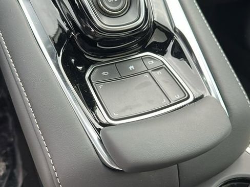 Used 2026 Acura RDX SH-AWD image 20