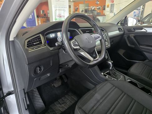 Used 2024 Volkswagen Tiguan S FWD image 8