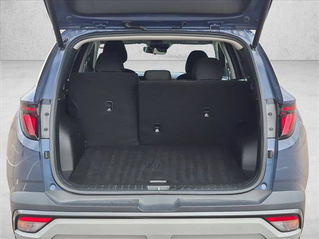 Used 2025 Hyundai Tucson SEL FWD image 6