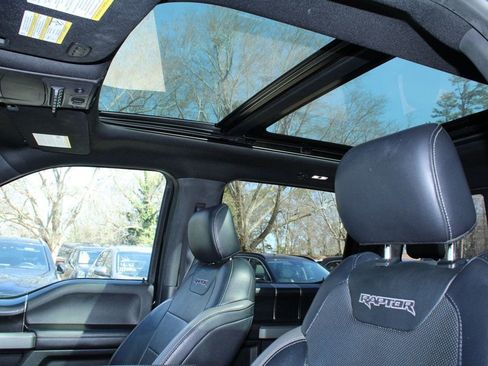 Used 2018 Ford F150 Raptor w/ Equipment Group 802A Luxury image 42