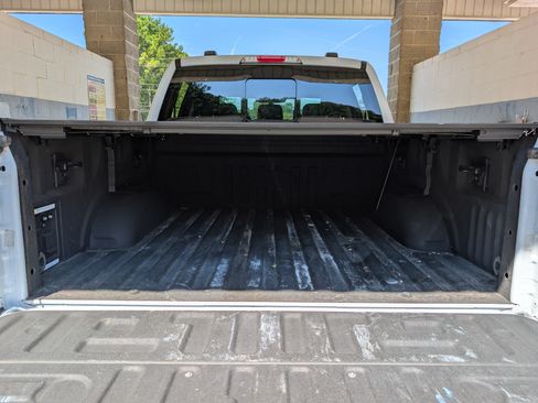 Used 2023 Ford F150 Lariat w/ Equipment Group 502A High AWD/4WD image 18