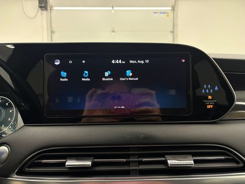 Used 2022 Hyundai Palisade Calligraphy w/ Winter Package AWD/4WD image 30