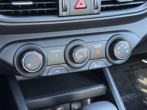 Used 2024 Kia Forte LXS image 16